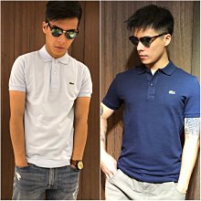 美國 Lacoste 深藍拼白 質感金屬LOGO 雙面拼色托特包  PVC+皮革 兩面皆可用 附小收納包 肩背 手提 旅行 出遊 防水 限量優惠 歷史價格詳細信息