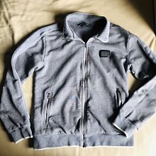 [品味人生]保證正品 Dolce & Gabbana  白底黑邊 背心 size  50 歷史價格詳細信息