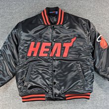 NBA密西根大學狼獾隊 復古籃球褲 深藍色 歷史價格詳細信息