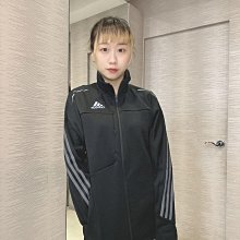 【EZ兔購】~正品 ADIDAS ORIGINALS 三葉草 刺繡  短 T  ~ 現貨 S M L XL 歷史價格詳細信息