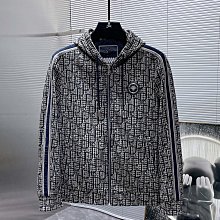 熱銷D家2024早春意大利面料時尚夾克風衣外套歐洲專柜同步，上身更隨意大方，專柜五金奢華高檔配飾新作！奢華品 NO27316大牌同款服裝 歷史價格詳細信息