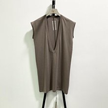 21S/S春夏新款✨ RO RICK主線精品 大深V領無袖坦克長款寬鬆純色背心 價格比較,價格查詢,歷史價格詳細信息