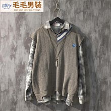 毛衣馬甲 韓版V領針織背心男生春秋季青少年無袖毛衣潮流寬鬆學院馬甲chic情侶毛衣背心條紋拼接毛衣馬甲男生衣著 歷史價格詳細信息