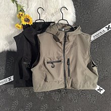 戶外機能工裝連帽馬甲男 M-2XL 兩色入 釣魚無袖馬甲背心男 日系百搭無袖馬夾男 戶外露營短版機能馬夾男 Citybo  滿599免運 歷史價格詳細信息