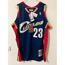 Mitchell and ness NBA All Over Crew 2.0 大學Tee 76人 紅黑 歷史價格詳細信息