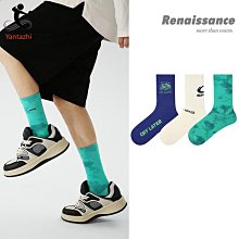 【燕踏枝】一組3雙入藝文復興休閒男襪街頭塗鴉個性潮流中筒襪禮盒裝透氣新疆棉襪子男 歷史價格詳細信息