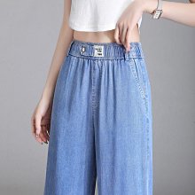 子180 董百振 畫芯29.6x77.4公分 歷史價格詳細信息