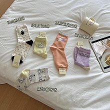 襪子女中筒ins潮襪網紅款外穿時尚小眾設計感反穿毛巾底襪子批發 歷史價格詳細信息