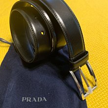 【PRADA】經典Saffiano 三角LOGO 雙口袋穿釦束口 尼龍後背包 ~~ 特價出清 ~~ 歷史價格詳細信息