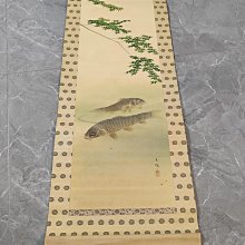 回流老畫，絹本原裱，尺寸113*60公分裝裱，35*49公分畫心，實木軸頭，章款自查，品相如圖所示，等待有緣人， 手機無美顏拍照， 古玩 老貨 擺件【董先生】 歷史價格詳細信息