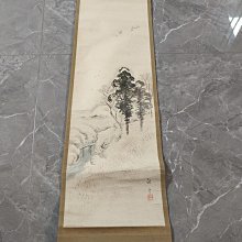 回流老畫，紙本綾裱，尺寸134*59公分裝裱，38*43公分畫心，章款自查，璐璐軸頭，品相如圖所示，等待有緣人， 手機無美顏拍照， 古玩 老貨 擺件【董先生】 歷史價格詳細信息