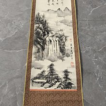 回流老畫，山水畫，紙本原裱，尺寸159*32.5公分裝裱，75*25公分畫心，陶瓷軸頭，章款自查，品相如圖所示，等待有緣人， 手機 古玩 老貨 擺件【董先生】 歷史價格詳細信息