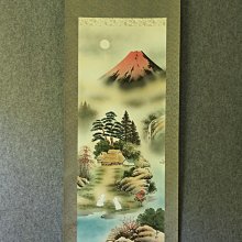 #山水畫， 回流老畫，山水畫，絹本綾裱，尺寸194*47公分裝裱，113*35公分畫心，章款自查，璐璐軸頭，品相如圖所示，等待有緣 古玩 老貨 擺件【董先生】 歷史價格詳細信息