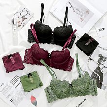 〖套裝〗 特價限時  歐式鏤空側翼設計性感蕾絲花邊軟鋼圈女士內衣文胸套裝 歷史價格詳細信息