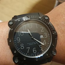 已售出 漢米爾頓小秒針自動表,鈦金屬材質，錶徑40 mm，防水係數200米，圓弧形藍寶石水晶玻璃，高階瑞士ETA2895機芯,有盒有單收藏釋放，錶帶全長 歷史價格詳細信息