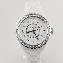 H3111巴西紫水晶洞含座重：4.4kg 含座尺寸：高31cm寬21cm厚度17cm洞深4cm 歷史價格詳細信息