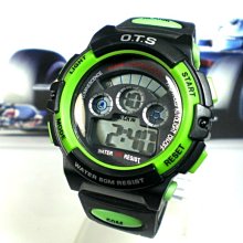 O.T.S 運動雙顯錶 電子錶 時間/鬧鐘/碼錶/冷光 防水10M【贈盒】 ☆匠子工坊☆【K0059】 歷史價格詳細信息