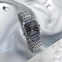 （高版本帶鋼印）V字母金屬耳環字母耳環女VINTAGE中古輕奢耳圈歐美大牌C圈耳飾批發 歷史價格詳細信息