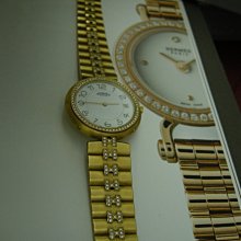 已售 HERMES 愛馬仕 runway秀款 絕美經典logo釦雙色100% cashmere繫帶長大衣 歷史價格詳細信息