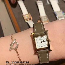 淑静二手 Burberry 經典格紋TB logo設計帽子 歷史價格詳細信息