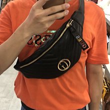 ????????Guess經典山型紋黑色腰包 限量優惠 現貨 價格比較,價格查詢,歷史價格詳細信息