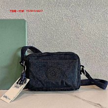 代購Kipling 猴子包 藍色幾何圖 KI4208 相機包 輕量 拉鍊斜背包/側背/肩背 多夾層 輕便 旅行 限量優惠 歷史價格詳細信息