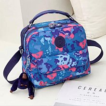 Kipling 猴子包 藍色蛇紋 K12147  掀蓋拉鏈輕量雙肩後背包 旅行 中大號 防水-雙喜生活館 歷史價格詳細信息