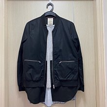 香港潮牌 izzue explore 衝鋒外套 黑色滑面防風 秋冬款 九成五新 歷史價格詳細信息