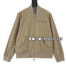 BURB 2024春夏新款首發專柜最新款短袖圓領T恤  設計前衛時尚高支棉面料.手感柔軟.穿著舒適.專柜級別精致車線.做工精細.上 NO15418 歷史價格詳細信息