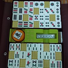 麻將-高級麻將.32M.皮有一瑕(二手約8.9成好) 歷史價格詳細信息