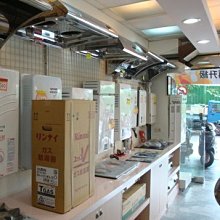 免安裝對開摺疊桌 家用餐桌80*80CM簡易可攜式飯桌 正方形小戶型吃飯桌 歷史價格詳細信息