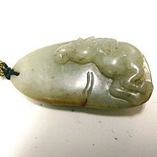 【藏家釋出】 早期收藏 ◎ 正品和闐墨碧玉仔料 § 玉質油潤 ◎ 把玩順手【藏家朋友託售】 歷史價格詳細信息