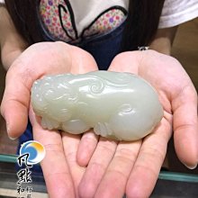 【凡點藏寶軒‧籽藝設計一館】獨創設計‧完美呈現◎和闐黃玉和合二仙 歷史價格詳細信息