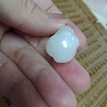 喀什古麗的眼淚_新疆和闐_羊脂白玉122g_仔玉原石_美玉分享 歷史價格詳細信息