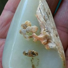 珍藏極品正宗新疆和闐羊脂黃口籽料，大師級精雕“圓圓滿滿"大板指~玉質細潤結構紮實~#讓藏價15000元~附證書疫情五折 歷史價格詳細信息