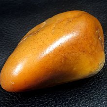 和闐黃玉 稀有珍品 巧雕【喜從天降 福到眼前】手盤件(值得收藏)約4.8ㄨ3.6ㄨ2cm(79.3g)=A3-342 歷史價格詳細信息