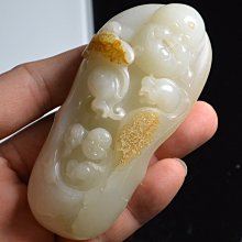 和闐白玉 籽料 喜慶滿堂玉珮 （ 雕喜鵲與絲瓜） 歷史價格詳細信息