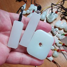 喀什古麗的眼淚_新疆和闐_羊脂白玉122g_仔玉原石_美玉分享 歷史價格詳細信息