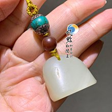 新疆和田玉籽料隨行御龍觀音玉墜.世上僅此一件 值得收藏 重量：  94.4g.78.6/45.7/19.2mm 歷史價格詳細信息