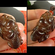 【和闐美玉】 真和闐玉籽料　白玉彌勒童子 超完美擺件　雕功精細　底部帶原皮色  早期的大年和闐玉 歷史價格詳細信息