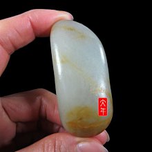 超大幅的油畫真跡有落款 有年份了保存良好 優惠免運費需先付款也可以自取新莊一樓郵局免運費 歷史價格詳細信息