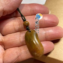 新疆和闐籽料和闐玉金蟬吊墜掛件。手工雕刻，白籽，大開門滿皮灑 歷史價格詳細信息