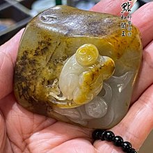 新疆和闐籽料和闐玉金蟬吊墜掛件。手工雕刻，白籽，大開門滿皮灑 歷史價格詳細信息