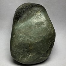 一和闐青玉一原籽一高12.3寬5.8厚5.1公分重502公克一 歷史價格詳細信息