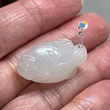 籽料新疆和闐白玉 獨籽灑金皮 金包玉 有開窗 整塊都是肉，肉細，真皮色，無二度上色 歷史價格詳細信息