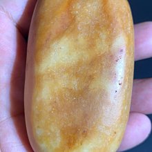 和闐玉山料隨型手鏈，適合女士戴，沒有沒女裂珠，佩戴效果約8毫8214 歷史價格詳細信息