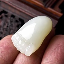 和田玉青玉小猴子吊墜，掛墜，包掛，鑰匙掛，手機掛，39非6174 歷史價格詳細信息