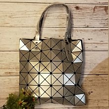 經典菱形格防水保暖輕盈連帽男女情侶棉衣上衣外套 歷史價格詳細信息