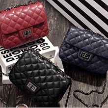 經典菱格紋小香風軟皮大容量單肩包 菱格繡線質感水桶包 菱格紋包 小香風包包 鏈條包-陽光優選 歷史價格詳細信息