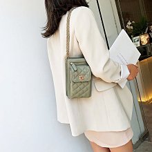 首爾直送????新款上市．簡約時尚棋盤格紋雙拉鏈大容量多功能手拿包 68143 歷史價格詳細信息
